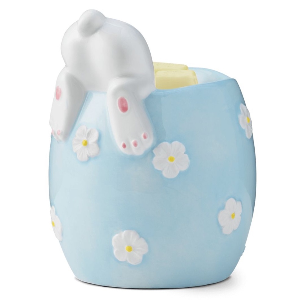 Scentsy Curious Cottontail Warmer